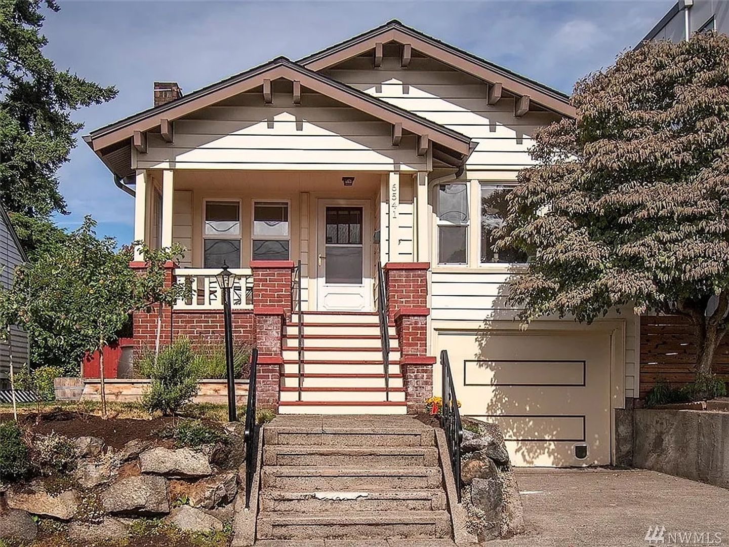 $1000 Off 1 months rent w/ move in by 11/15 - Charming Ballard Home with Modern Upgrades & Classic Front Porch + Garage