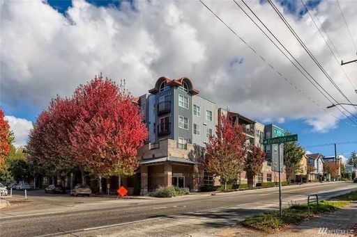 Excellent Condo for Lease- Greenwood – photo 1