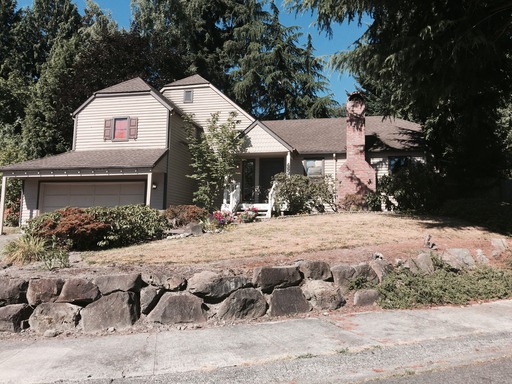 Spacious Issaquah home just minutes from Lake Sammamish.