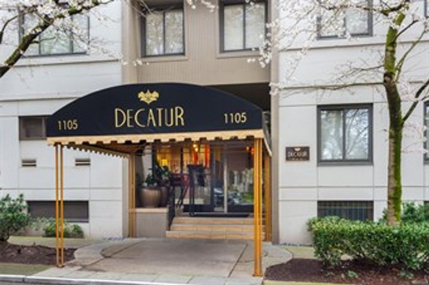 Seattle Condo: 1105 Spring St #1002