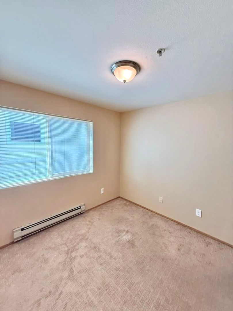 4236 TM Montlake Villas LLC 17 of 26