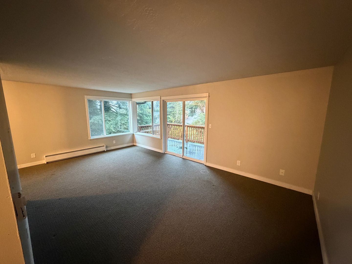 Bright & Comfortable 2-Bedroom Rental- 1 Month of rent concession 2 of 7