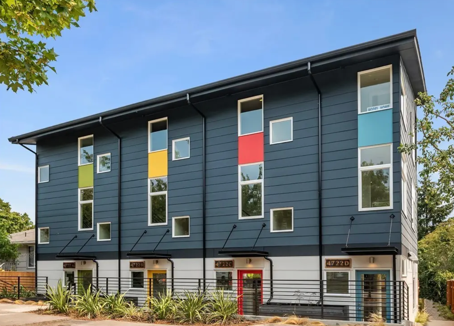 Seattle Townhome: 4722 Unit A 31st Ave