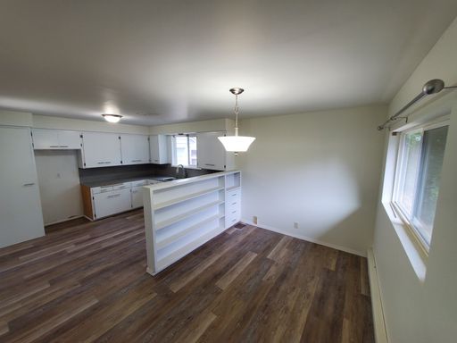 Newly Renovated and Available Now! – photo 1