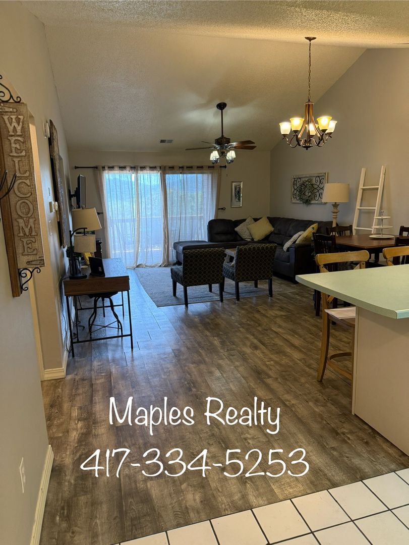 Branson House: 161 Avondale Drive #12