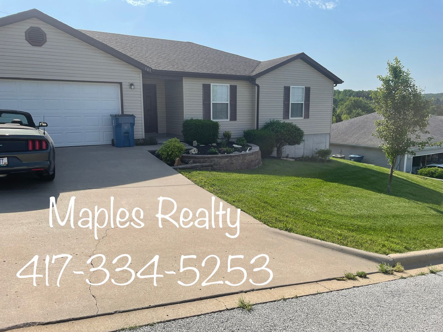 Hollister House: 149 Joseph Way