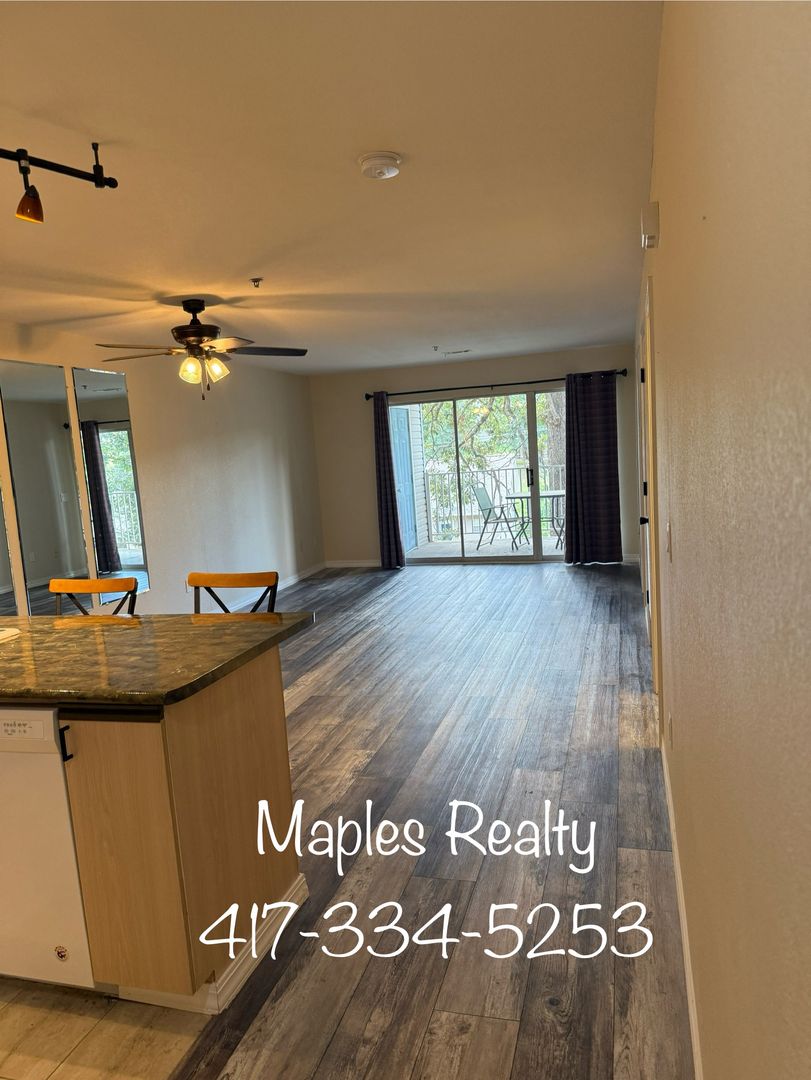 Branson House: 32 Golfshores Drive #9