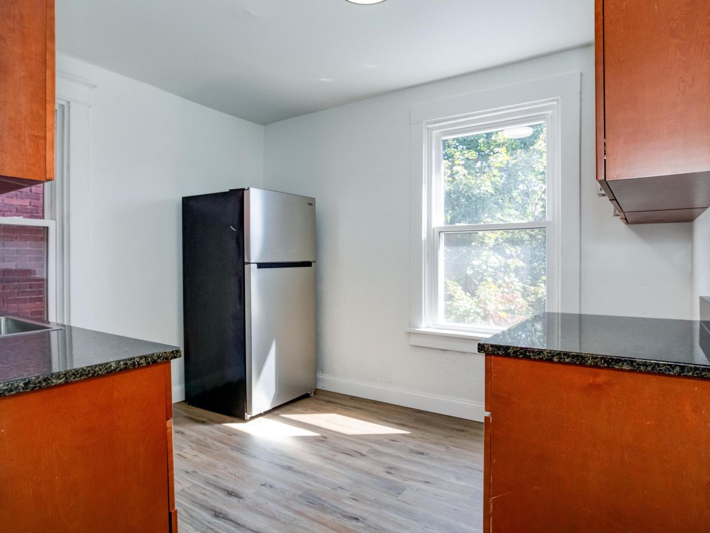 Beaver Falls Apartment: 2106 7th Ave