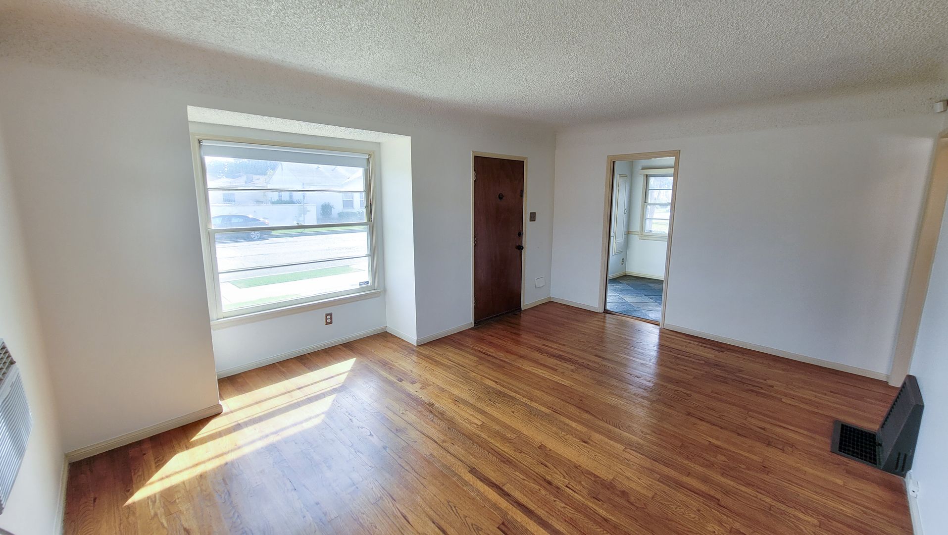 Montebello House: 104 E Harding