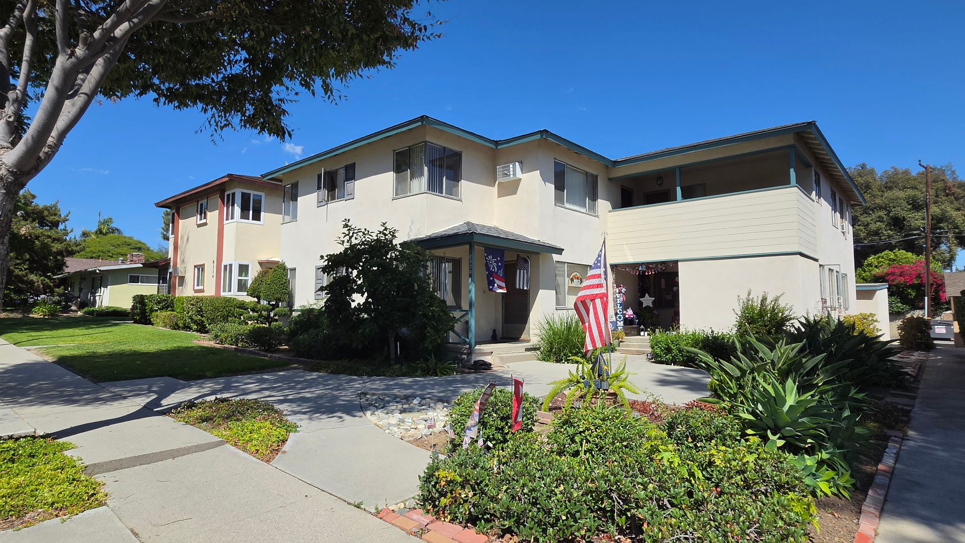 Whittier Apartment: 8320 Sargent Ave