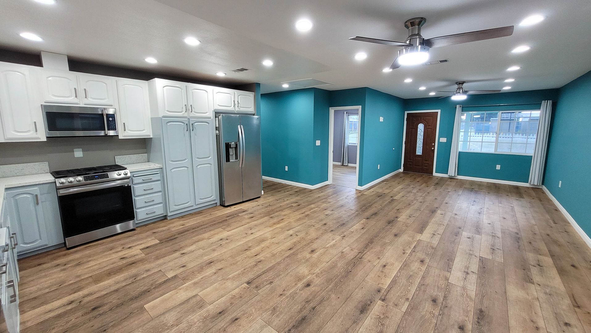 Norwalk Apartment: 13531 Maidstone Ave