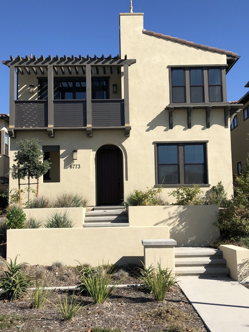 San Diego House: 6773 Solterra Vista Parkway