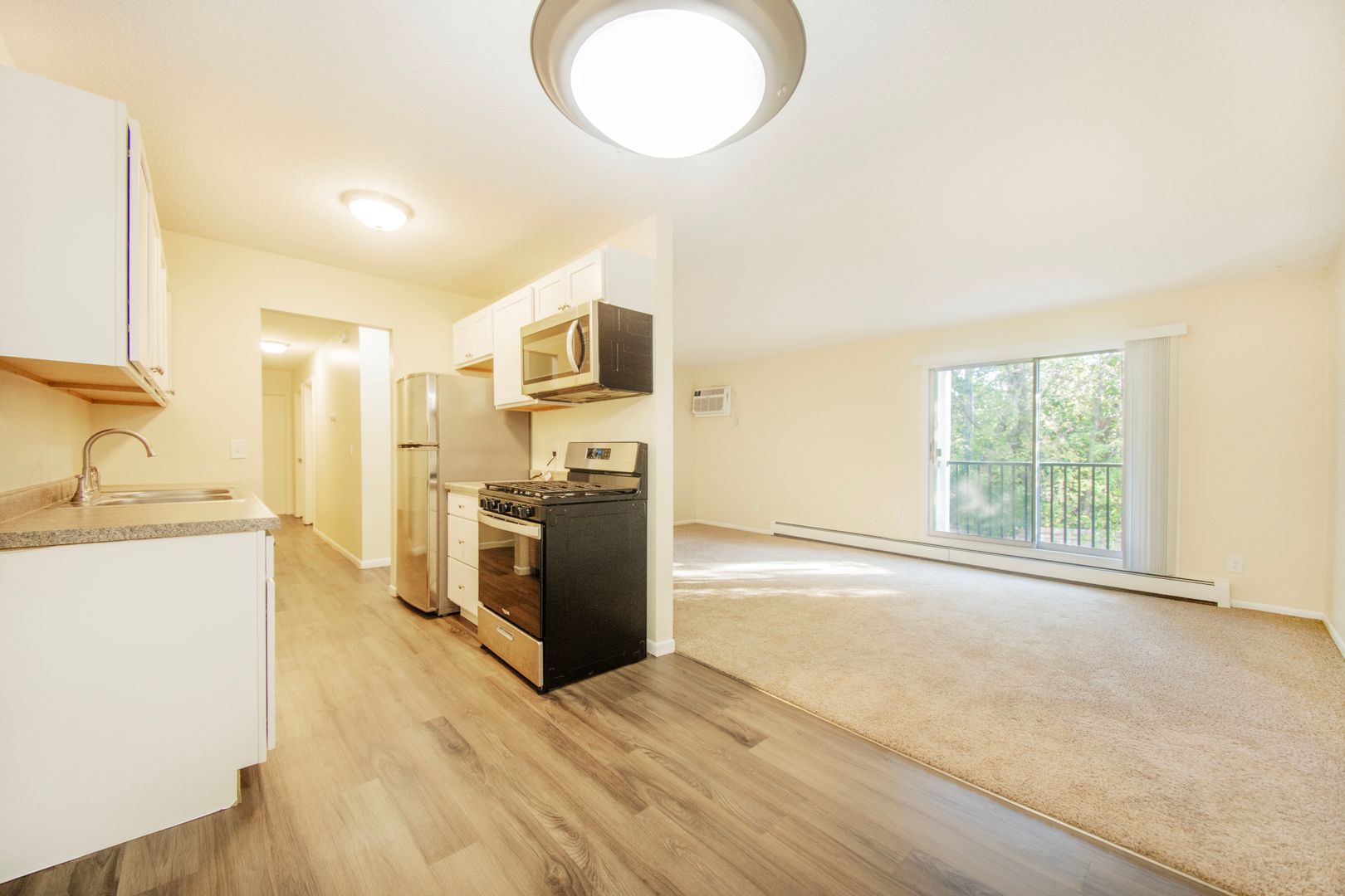 Excelsior Apartment: 840 3rd Avenue