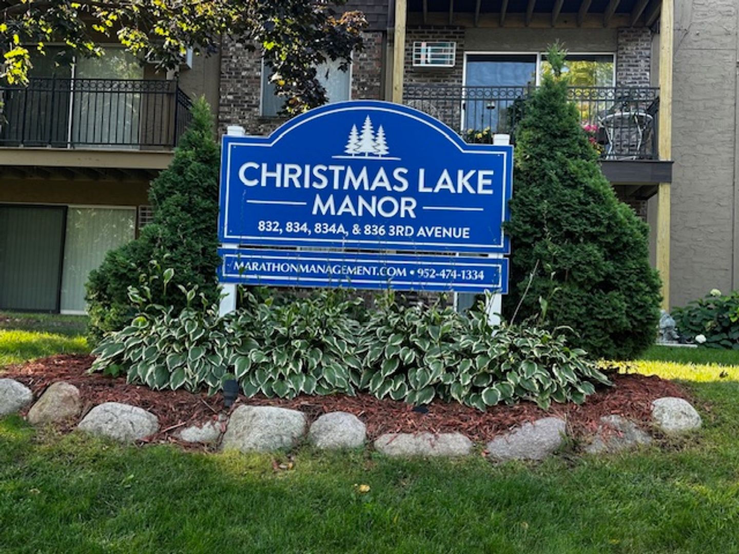 Excelsior Apartment: 832 3rd Ave S