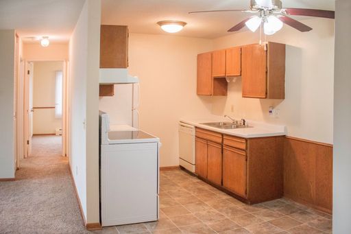 Tonkaway Apartments