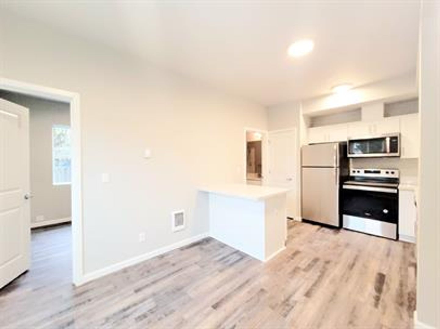 Tacoma Apartment: 4329 South Cedar Street