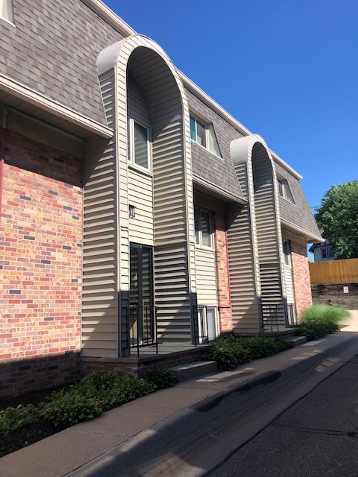 Omaha Apartment: 4816 Capitol Ave.