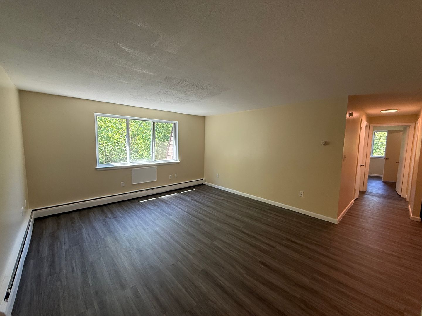 New Britain Apartment: 17-25 Edgewood Avenue