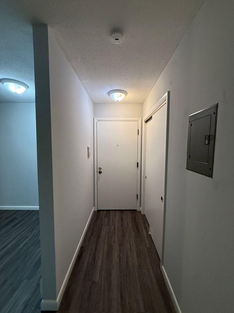 New Britain Apartment: 21 Dunlay Street