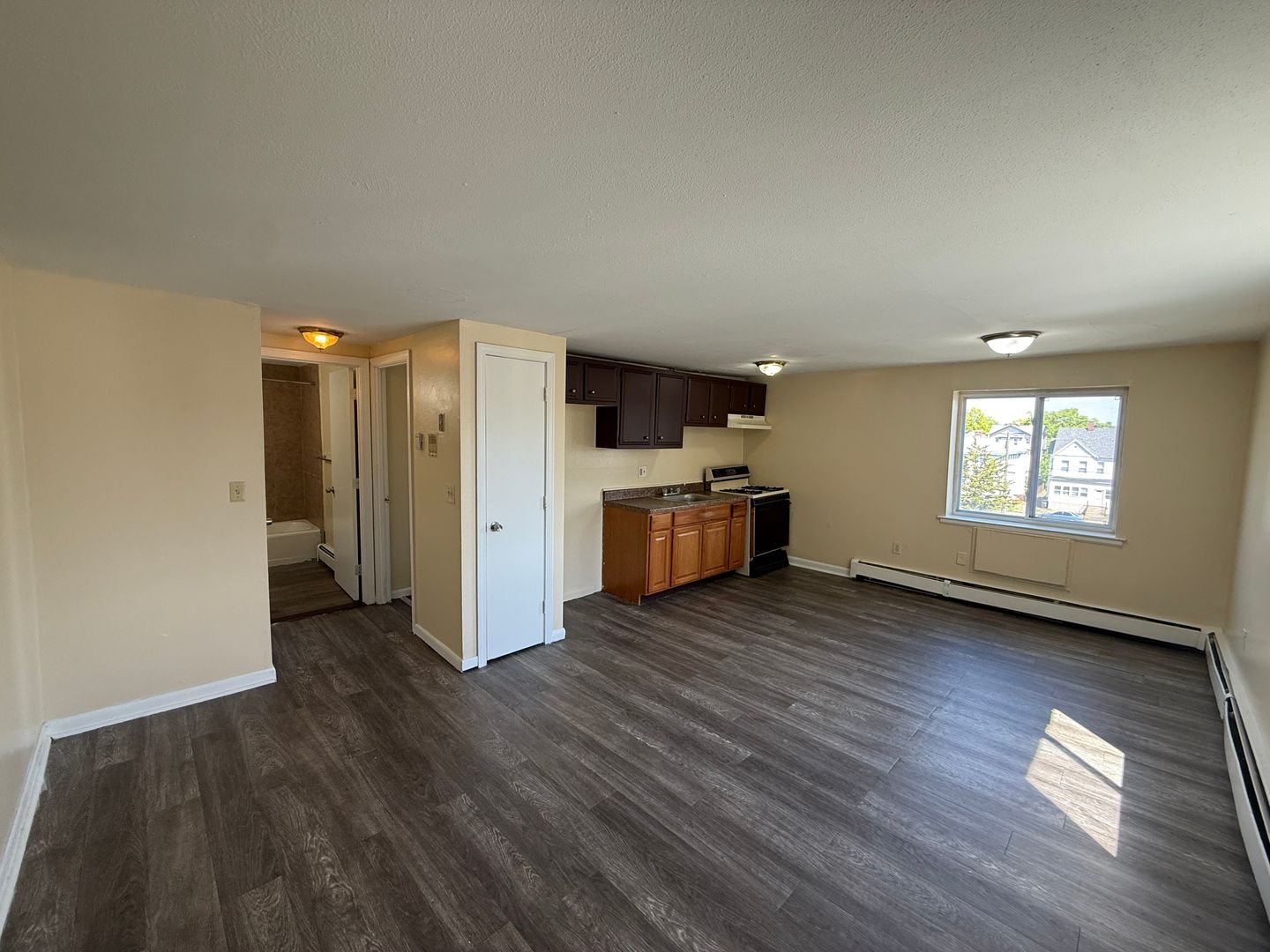 Hartford Apartment: 110 South Street