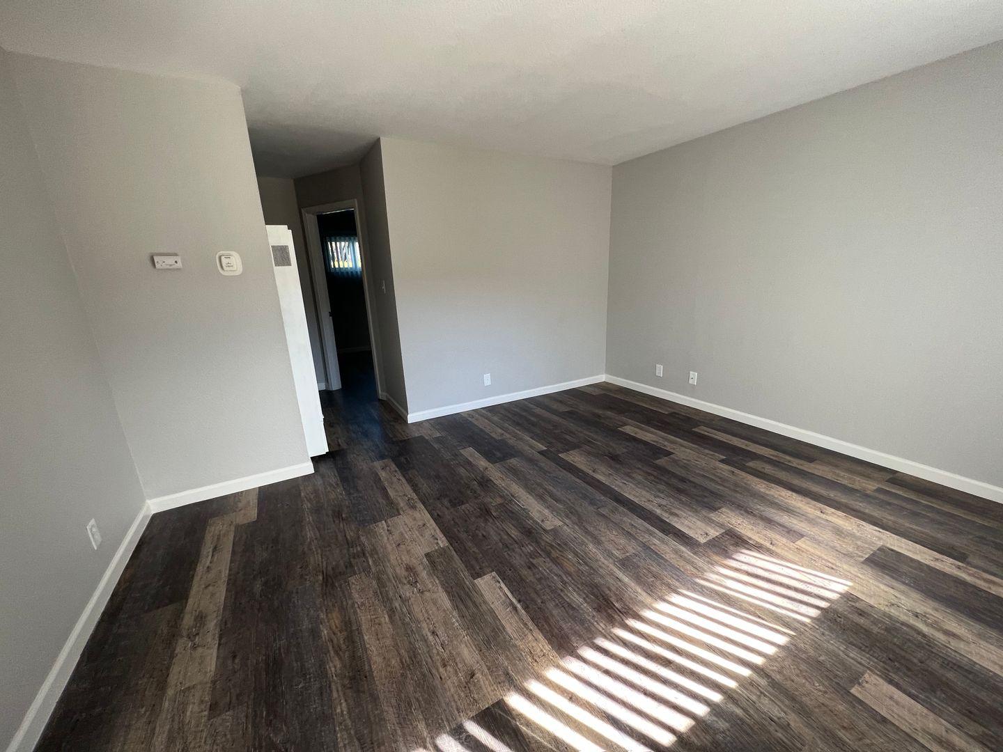 Hayward Apartment: 320 Harris Rd