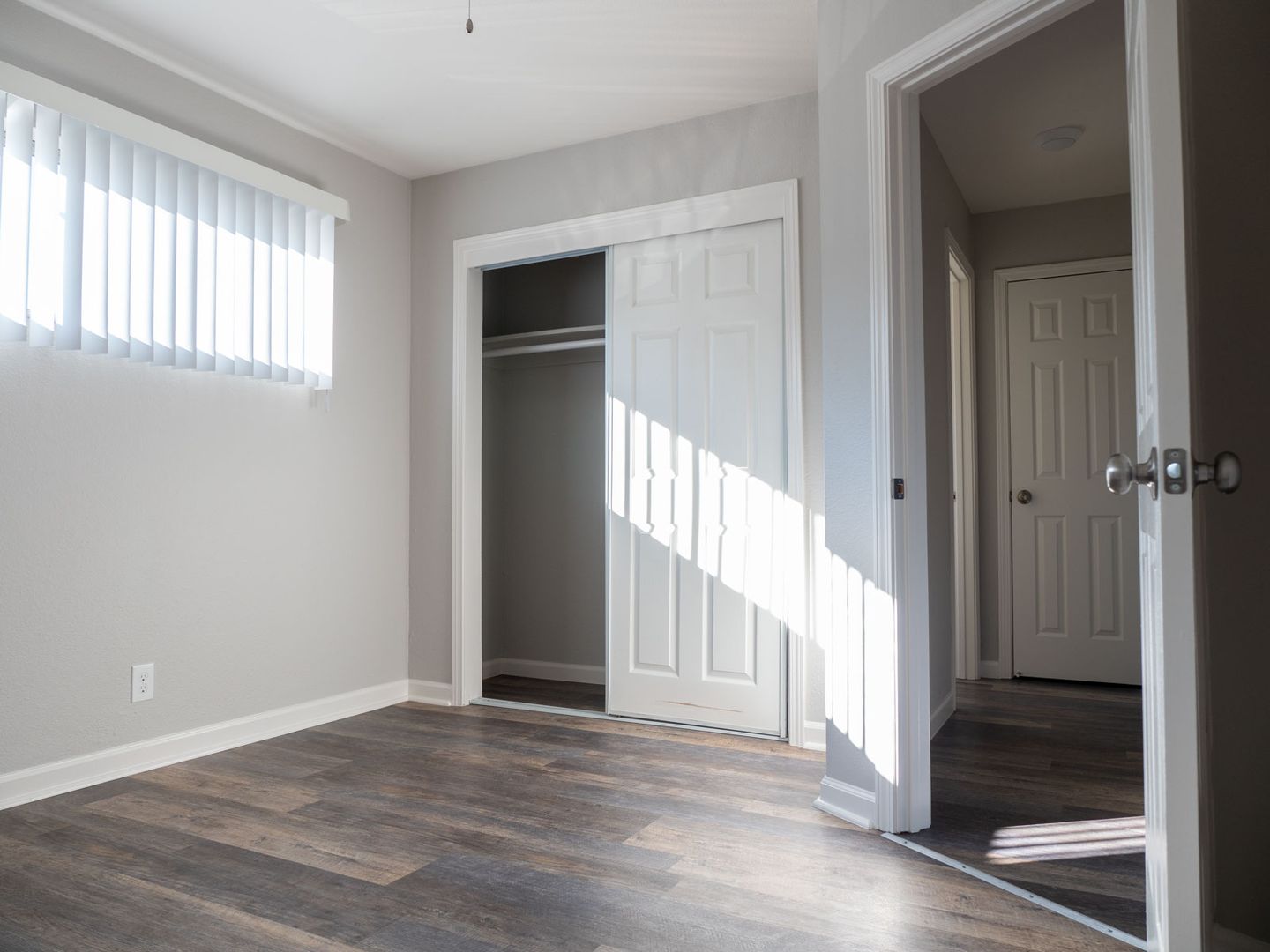 Hayward Apartment: 382 Harris Rd
