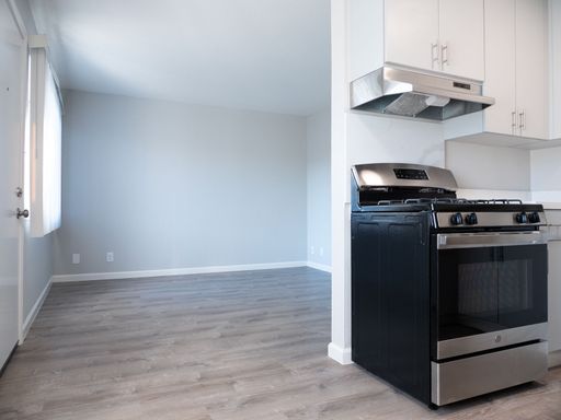 bay area apartment listing main photo