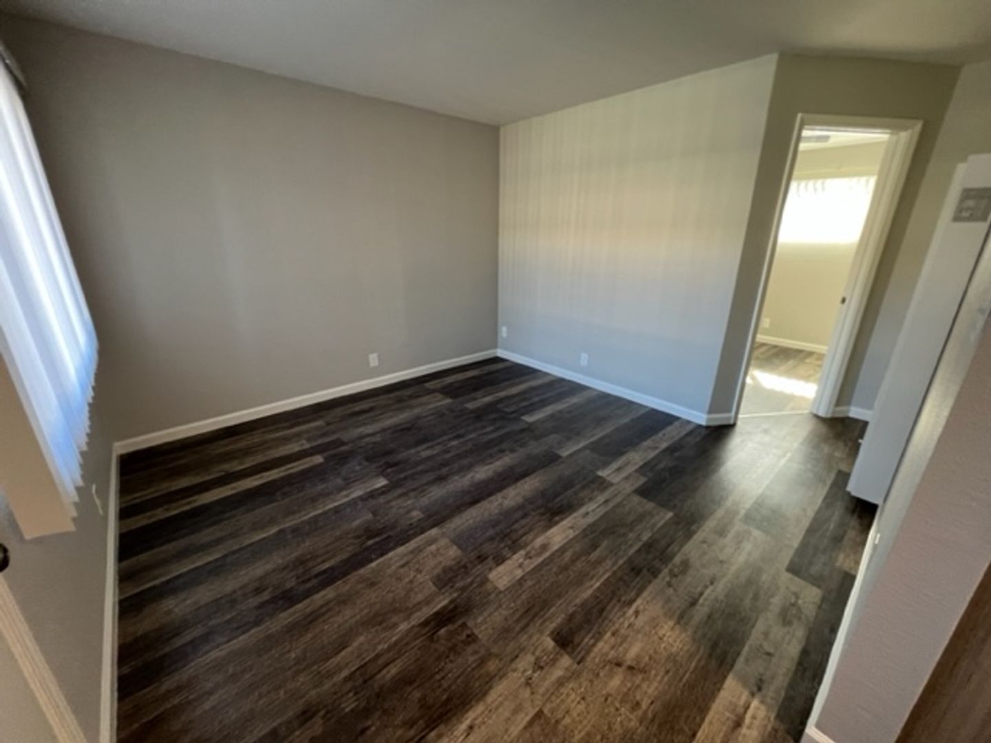 Hayward Apartment: 382 Harris Rd