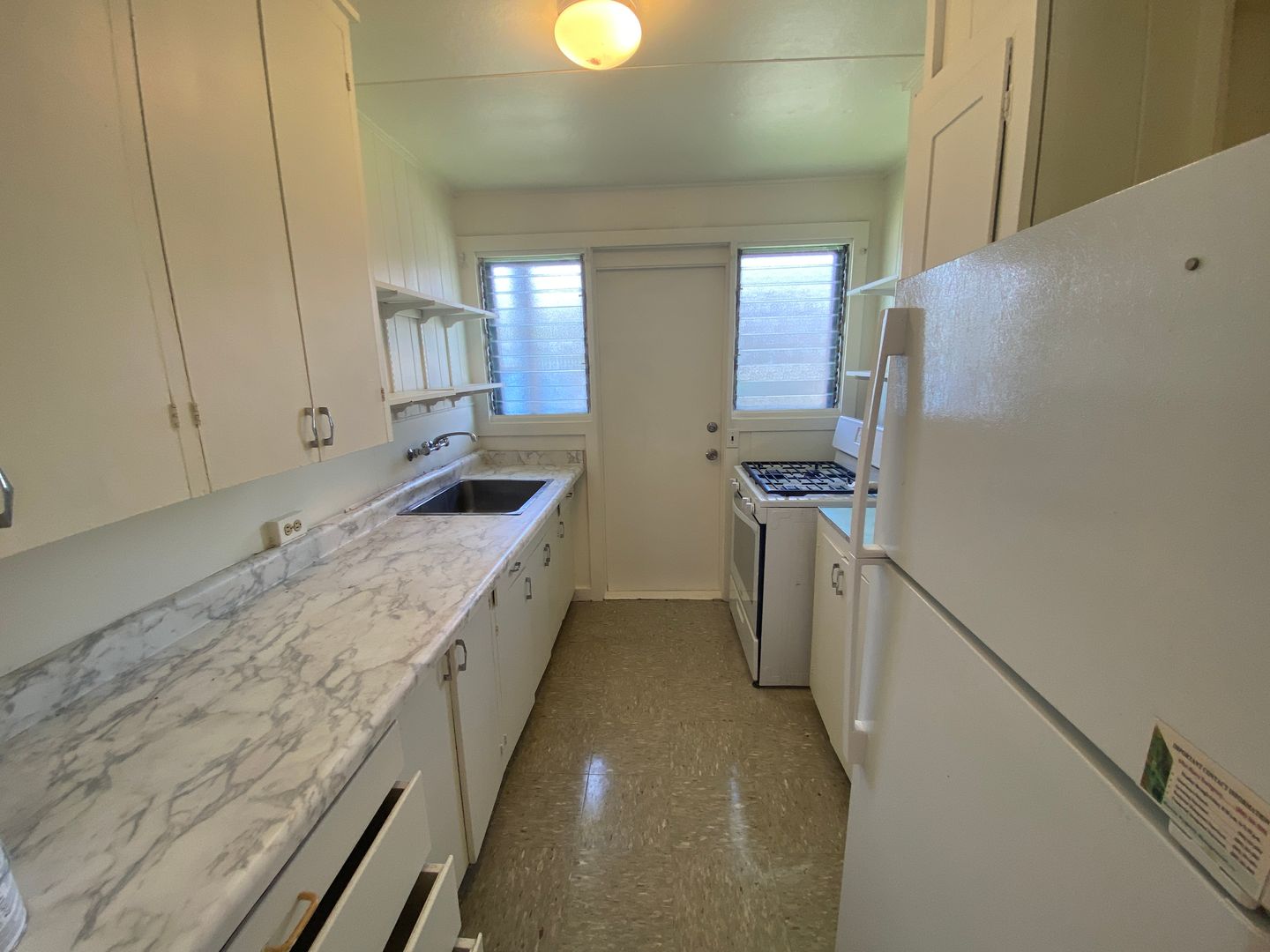 Honolulu Apartment: 2904-2910 Date Street