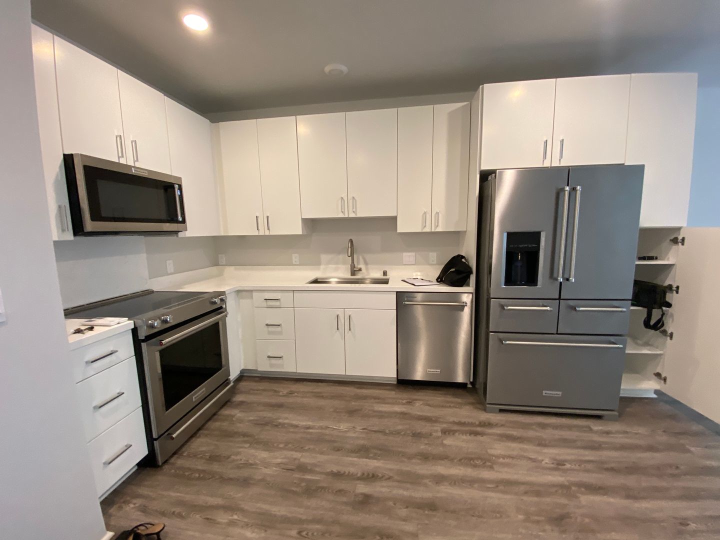 Ewa Beach Condo: 91-3641 Iwikuamo'o Street #8404