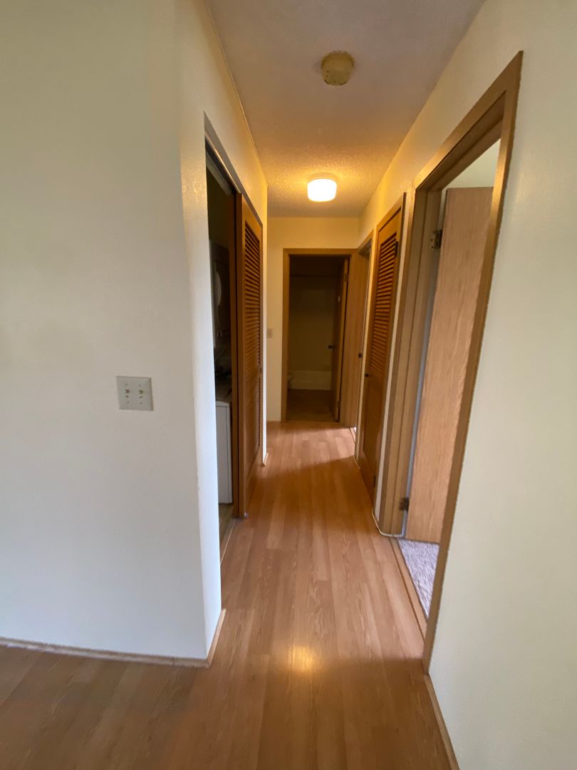 Aiea Condo: 98-943 Moanalua Road #1703