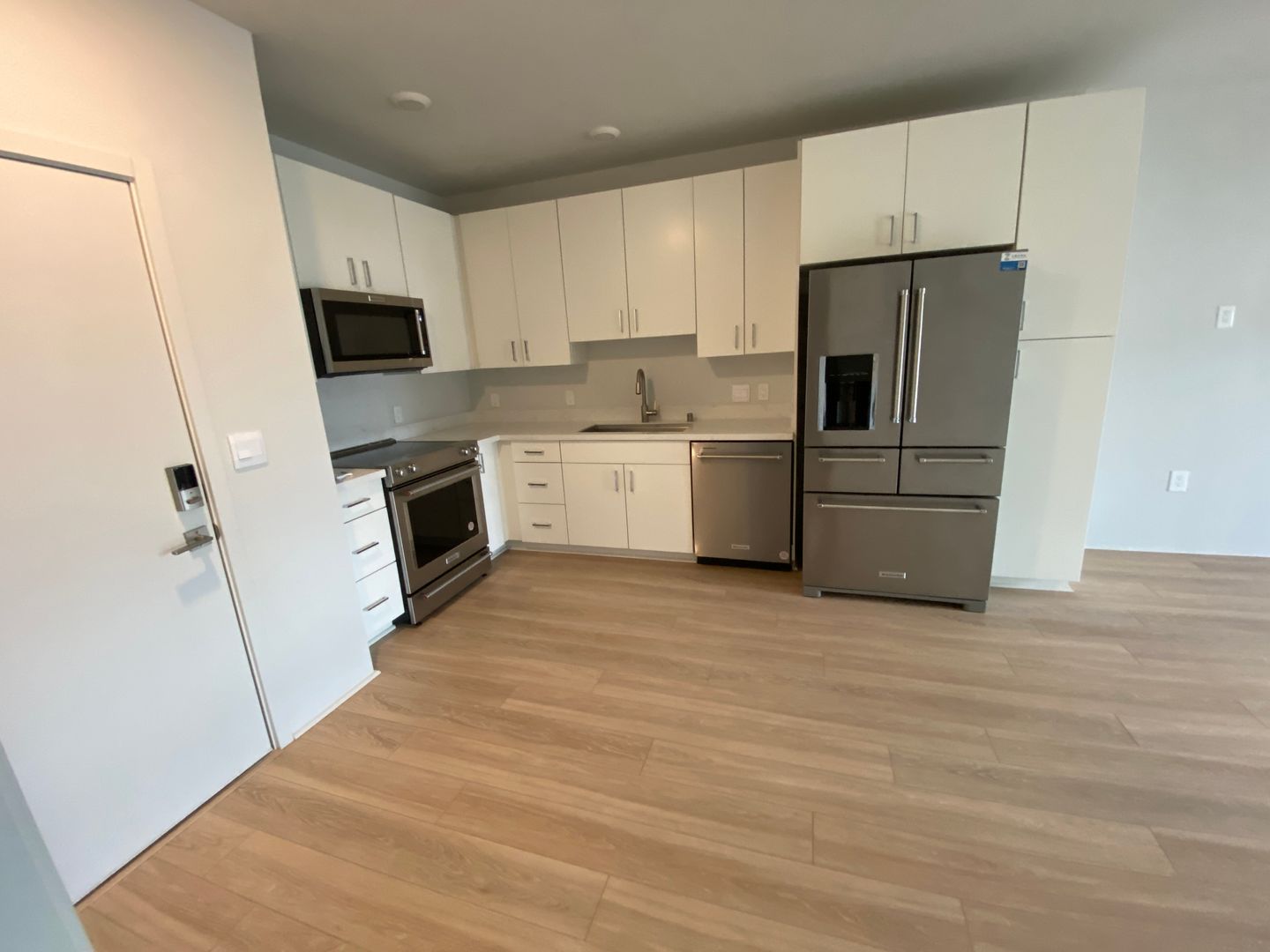 Kapolei Condo: 91-3641 Iwikuamo'o Street, #5304