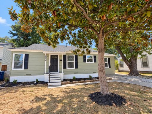 3 Bed 2 Bath Rental at 1514 Cedar Crest, Garland, TX – photo 1