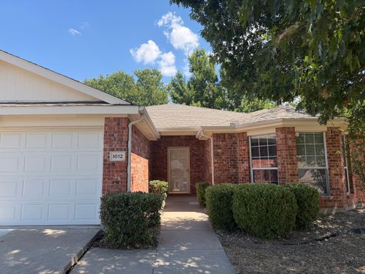 1012 Margaret Dr – photo 1