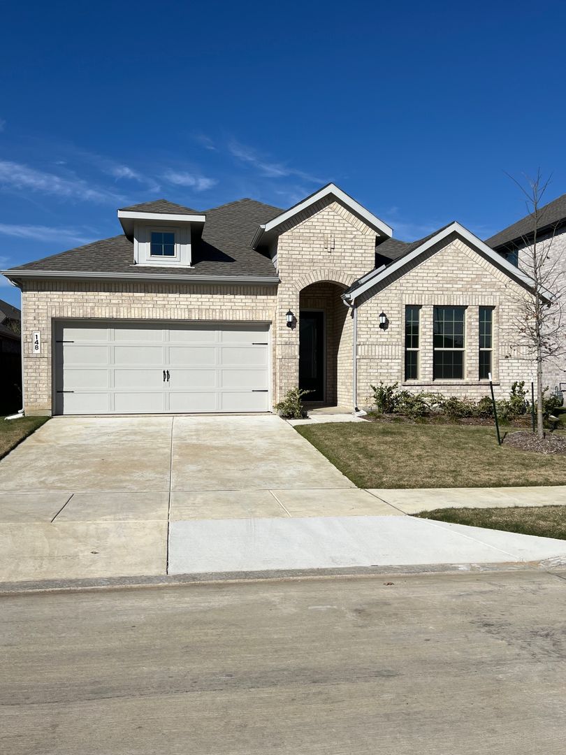 Little Elm House: 148 Breeds Hill Rd