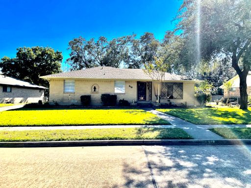 818 Worcester – photo 1