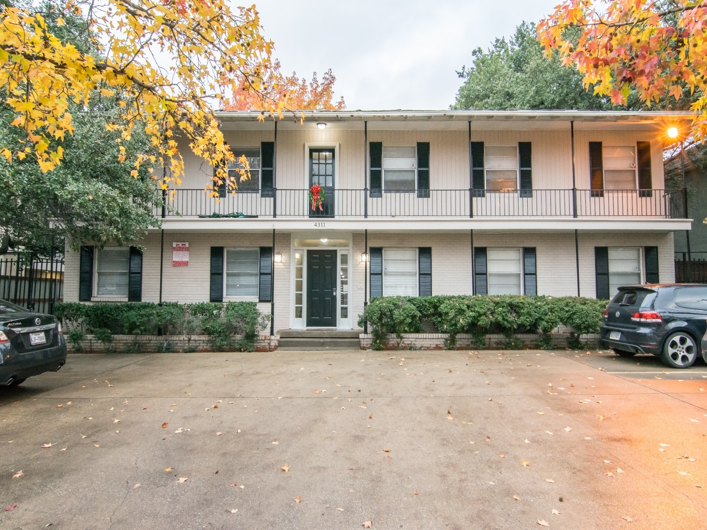 Dallas House: 4311 Cole Avenue