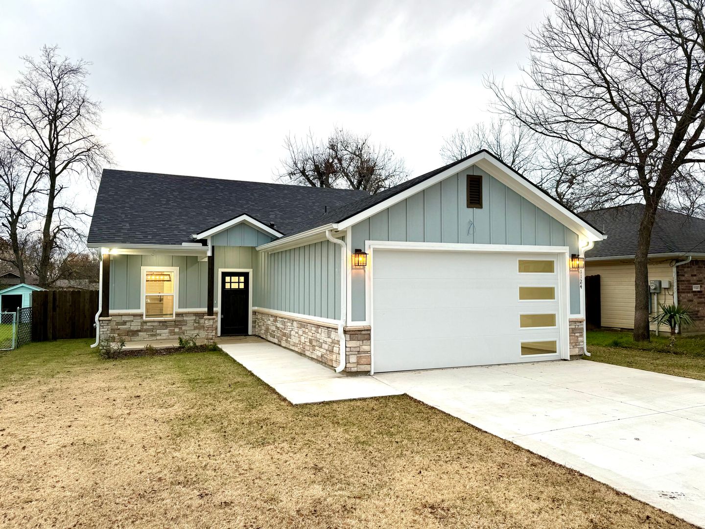 Sherman House: 1124 S Hazelwood St.