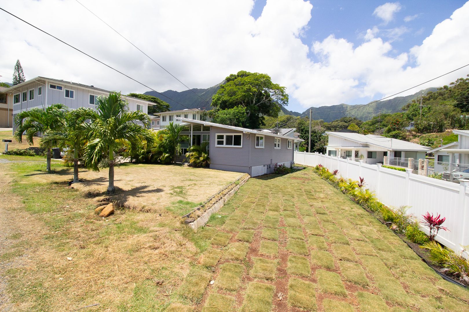 Kaneohe House: 45-842 Anoi Rd. #A
