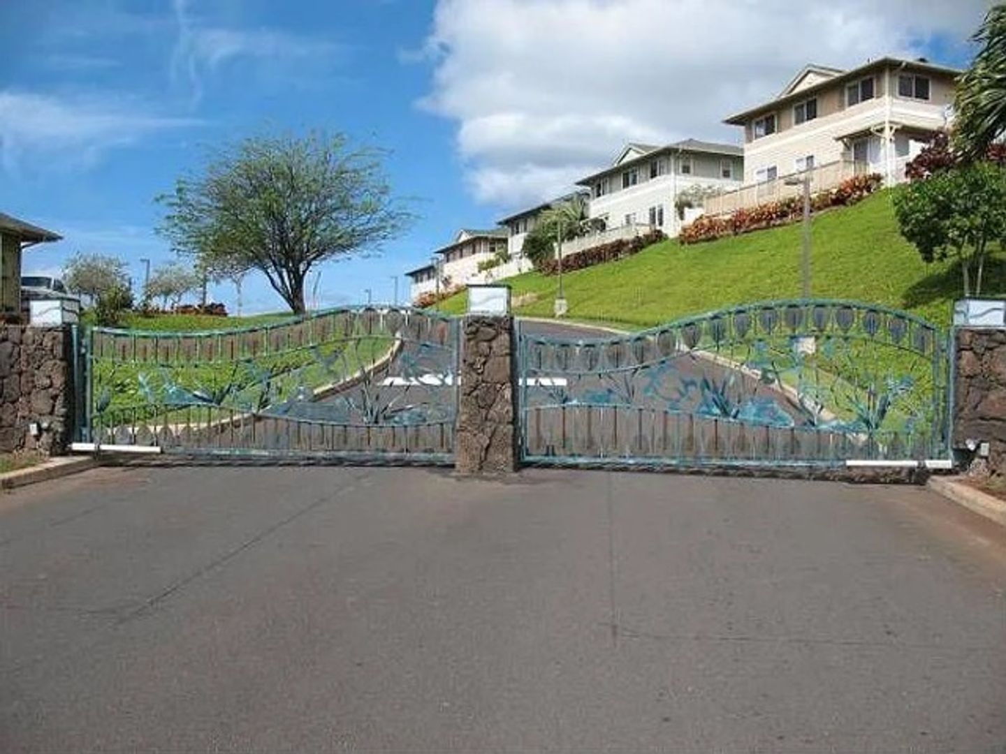 Kapolei House: 92-7049 Elele Street, Unit 49