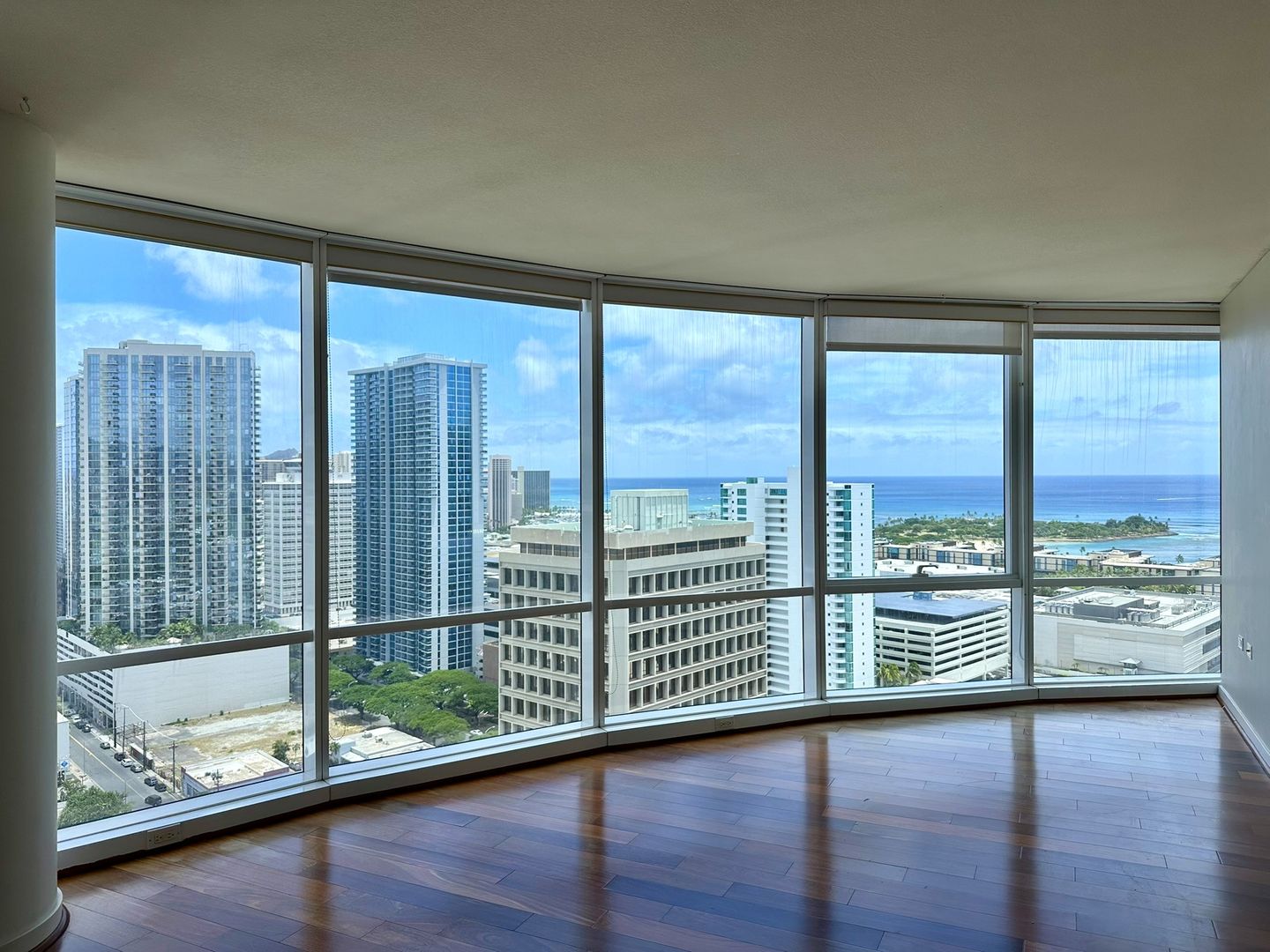 Honolulu Condo: Moana Pacific