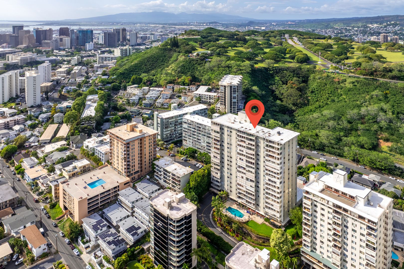 Honolulu House: 999 Wilder Ave. #1604
