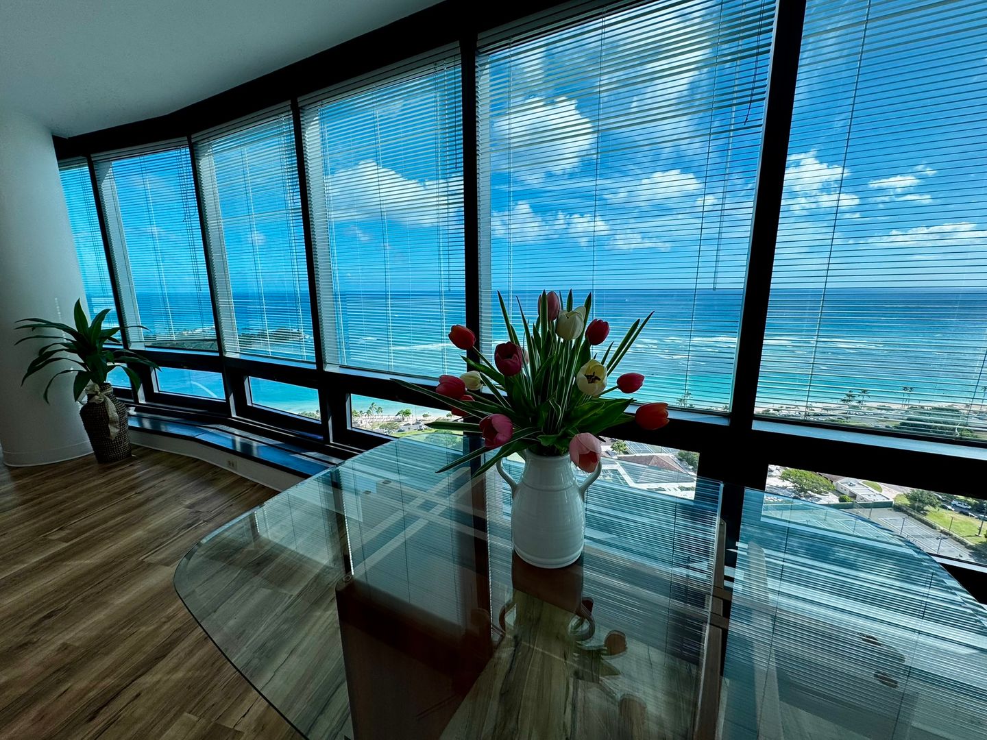 Honolulu Condo: 1330 Ala Moana Blvd. #3403