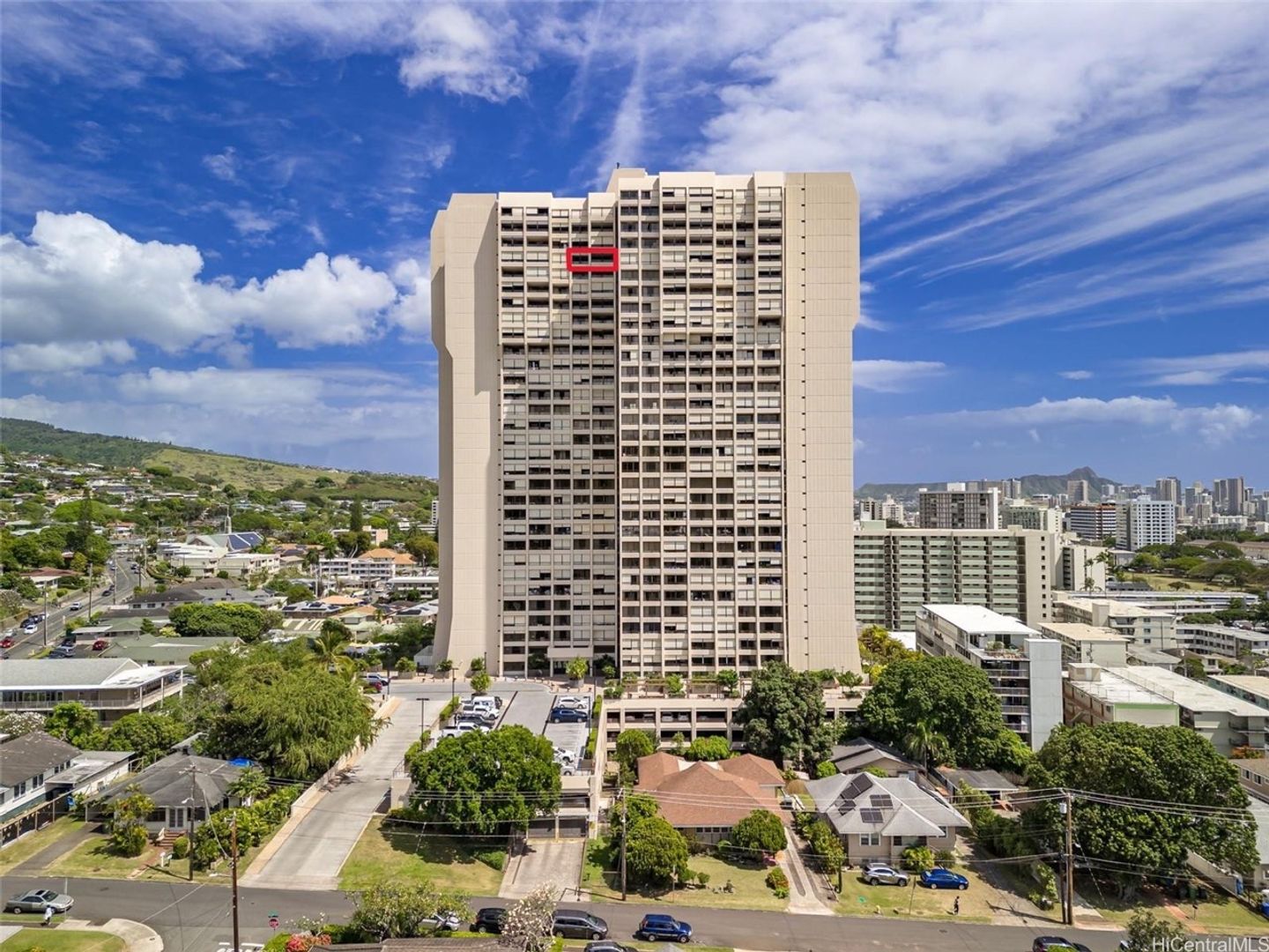 Honolulu Condo: Mott-Smith Lani Loa