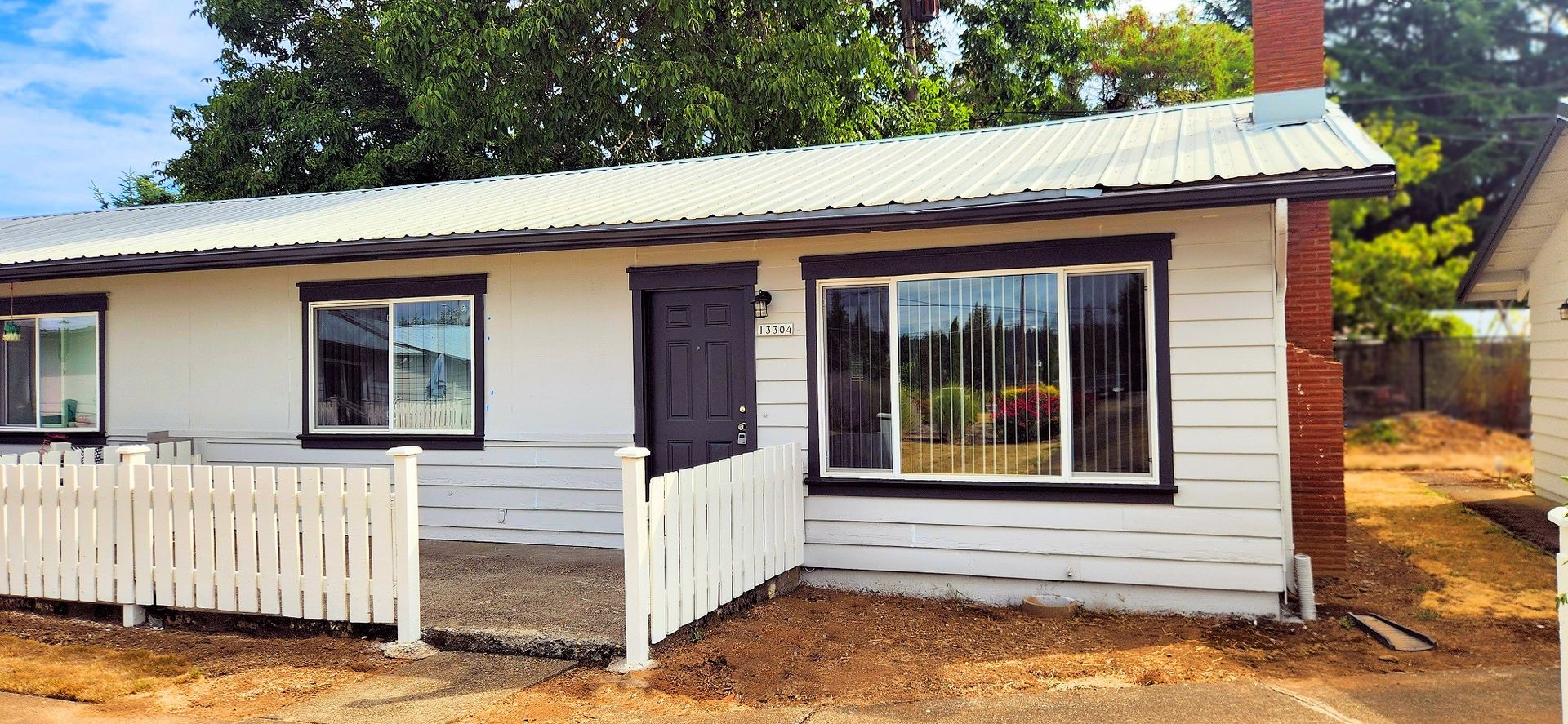 Milwaukie Multiplex: 13214 - 13320 River Rd