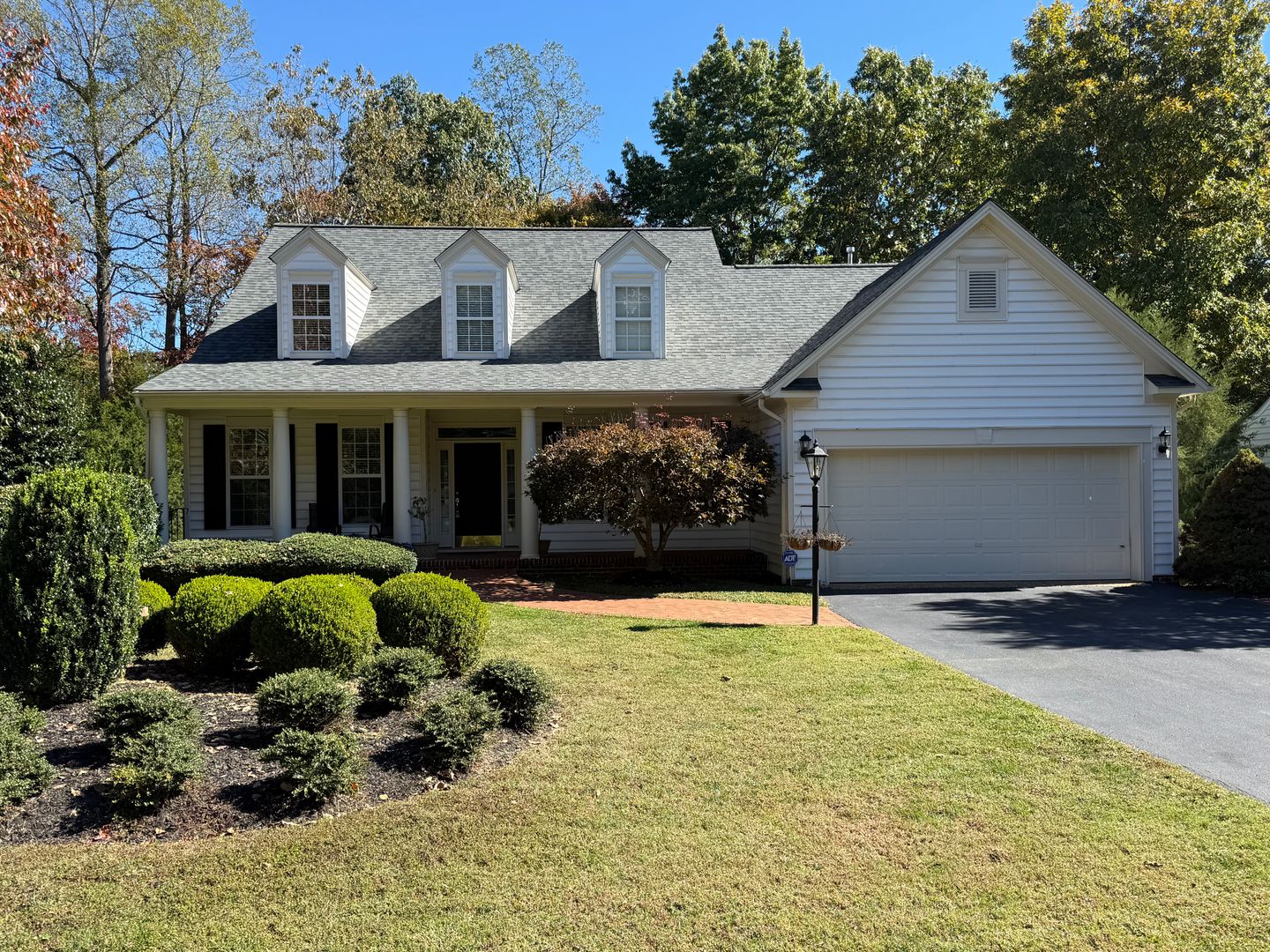 Charlottesville House: 935 Charter Oaks Drive