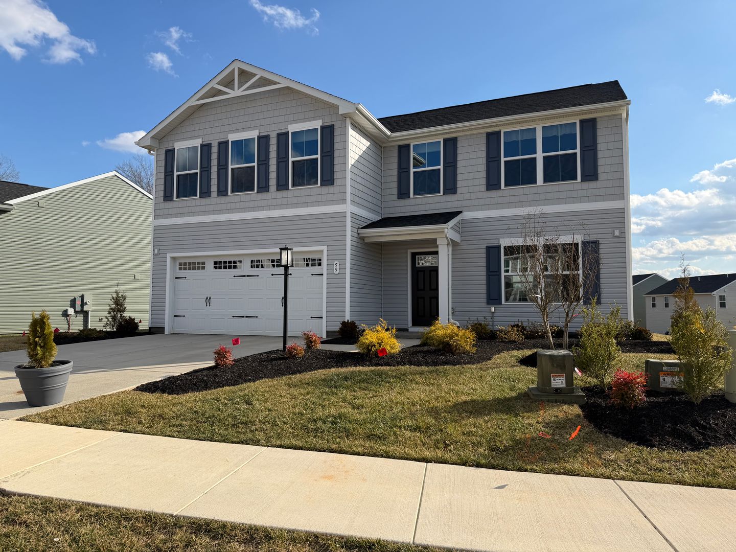 Barboursville House: 59 Glacier Avenue