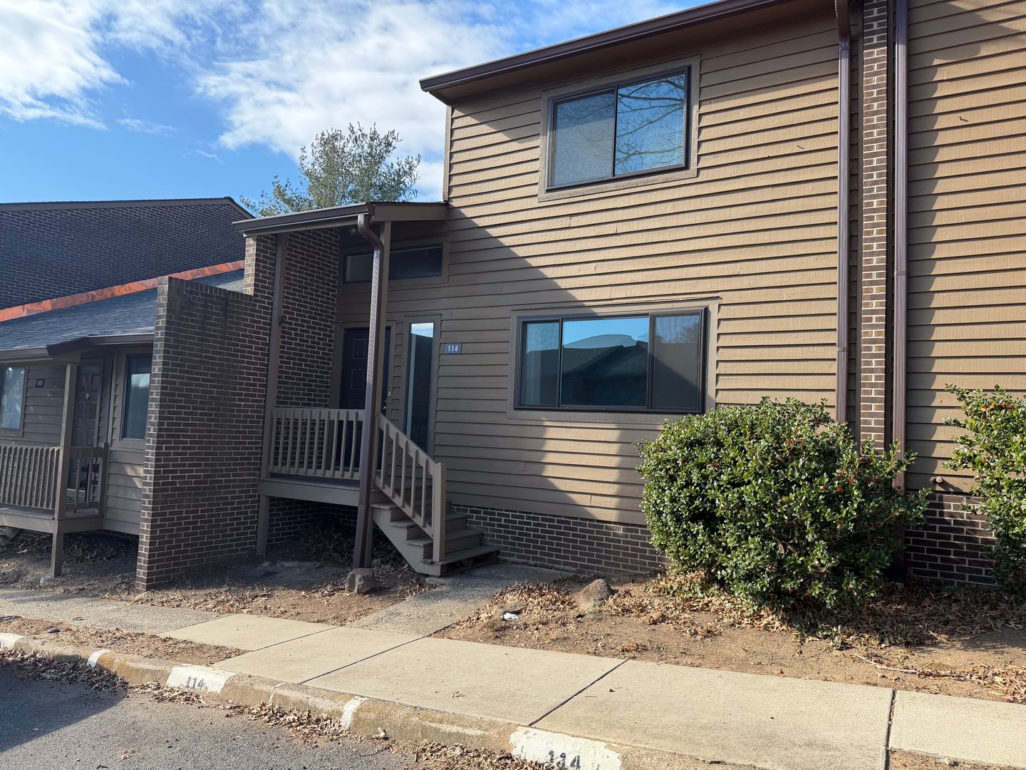 Charlottesville Townhome: 114 Harvest Drive