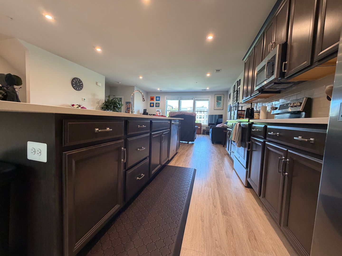 626 Noush Court, Unit #B 6 of 12
