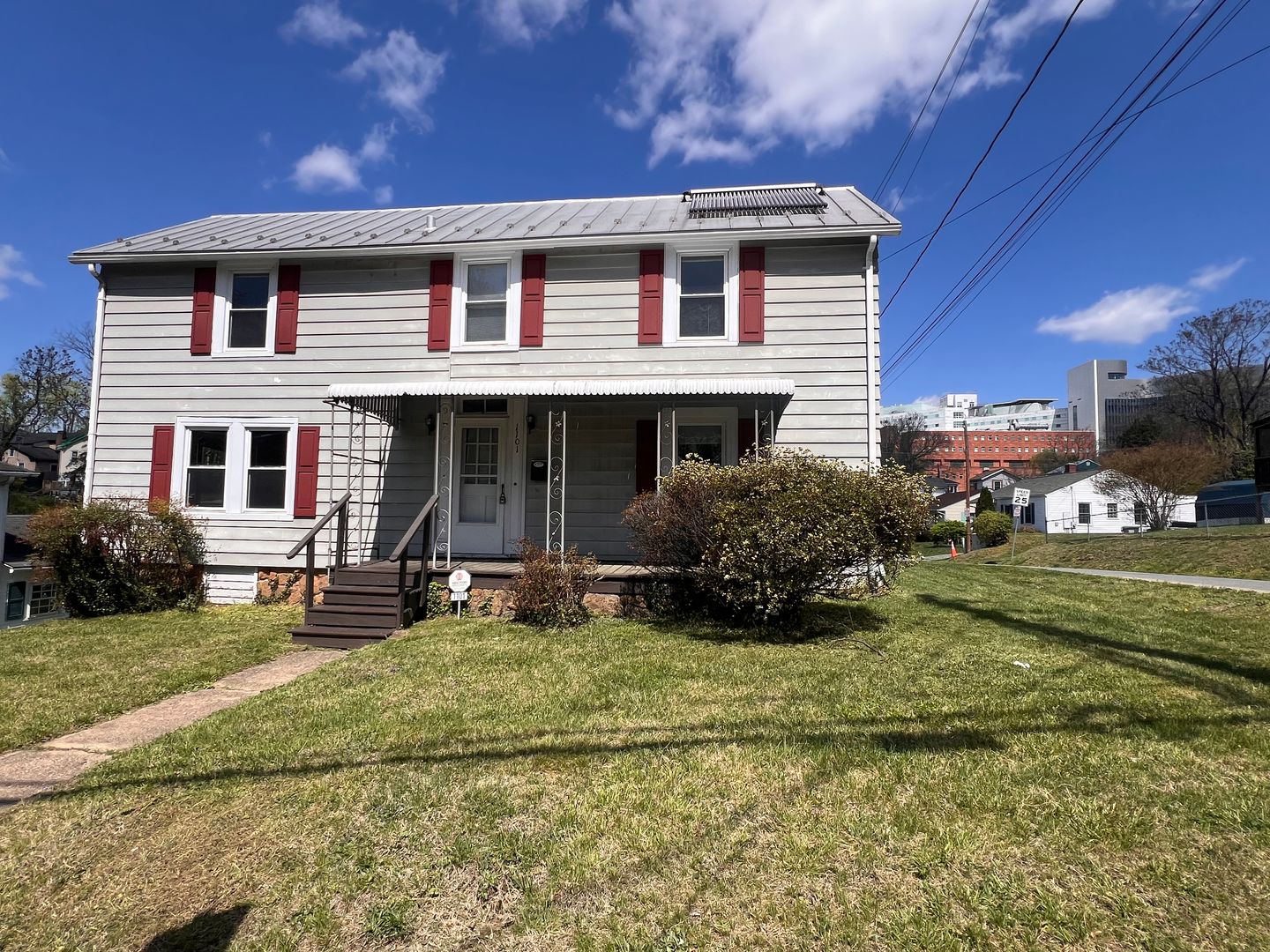 Charlottesville House: 1101 Cherry Avenue